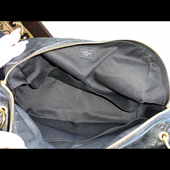 Black Louis Vuitton handbag - Picture 4 of 8